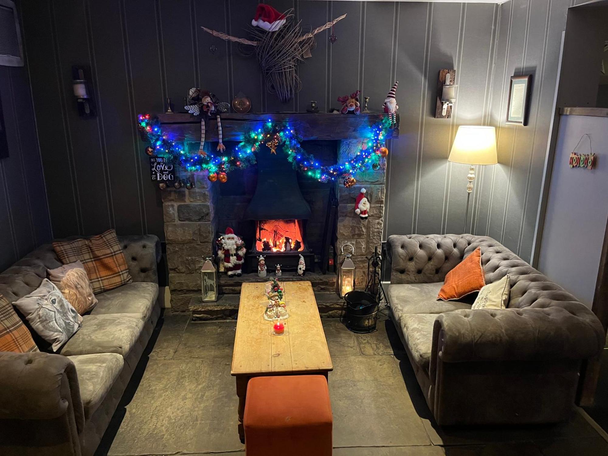 梧桐酒店 Birch Vale 外观 照片