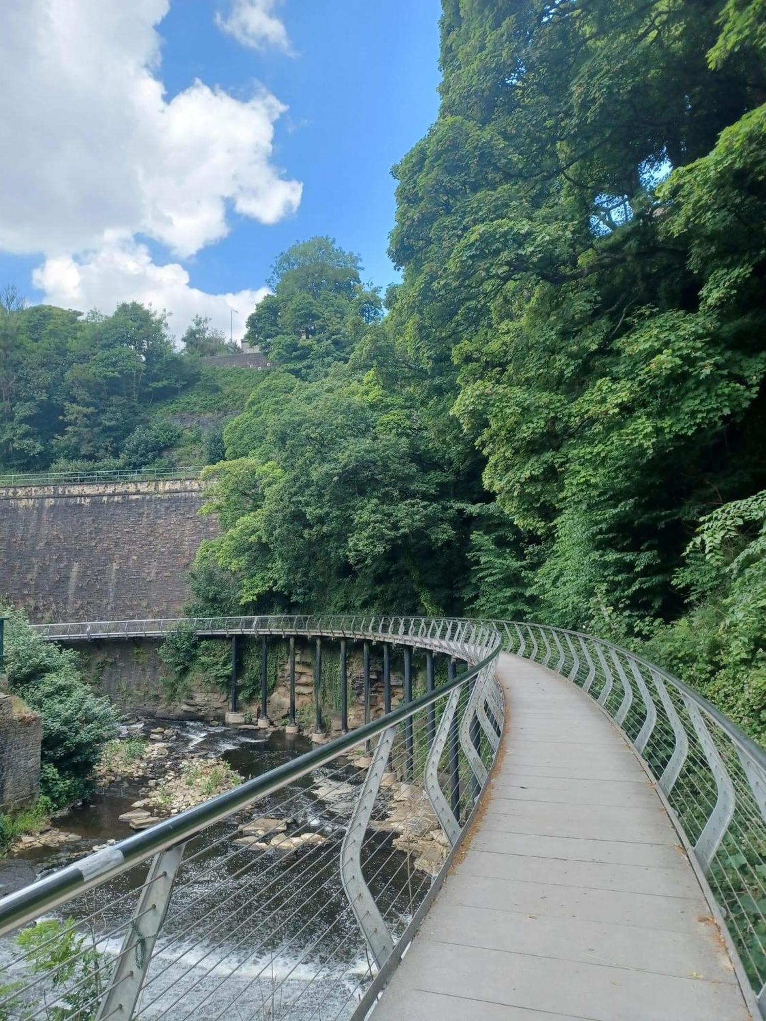 梧桐酒店 Birch Vale 外观 照片